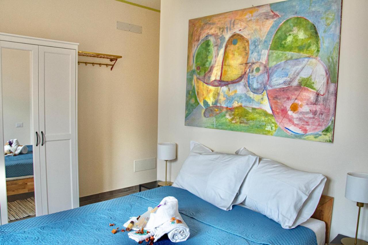 Il Punto Rosso Apartment Nesso Luaran gambar
